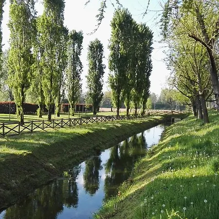 Cascina Bianca 아파트 *